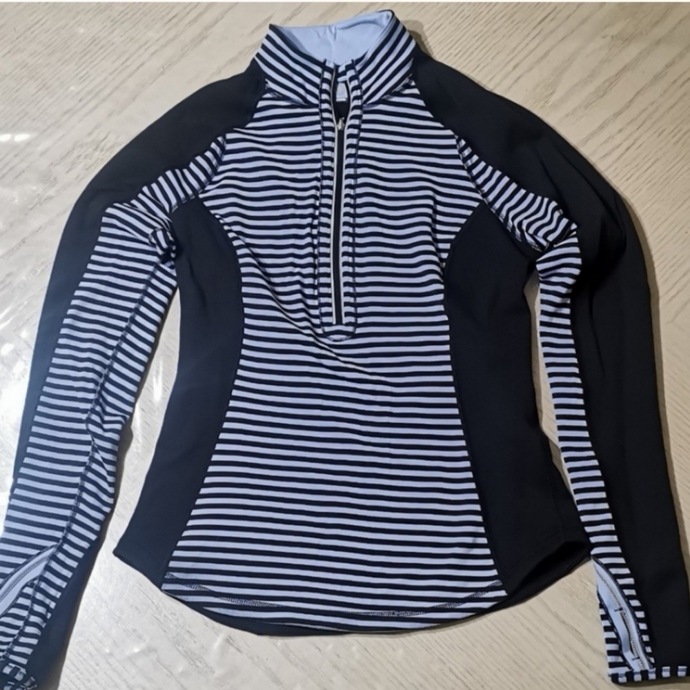 Lululemon Run: U-Turn Pullover *Reversible - Picture 2 of 16